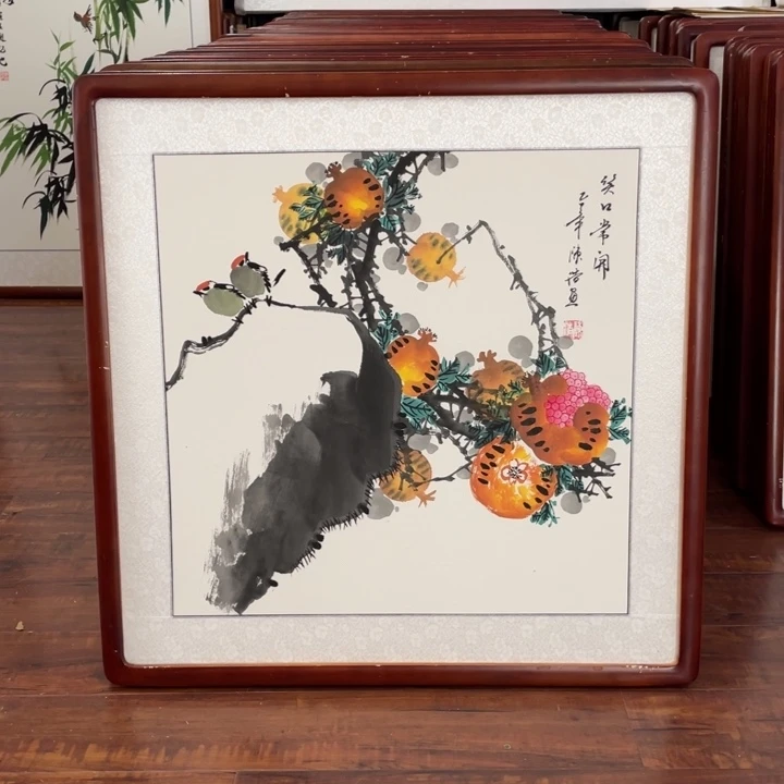 国画带框尺寸63*63厘米