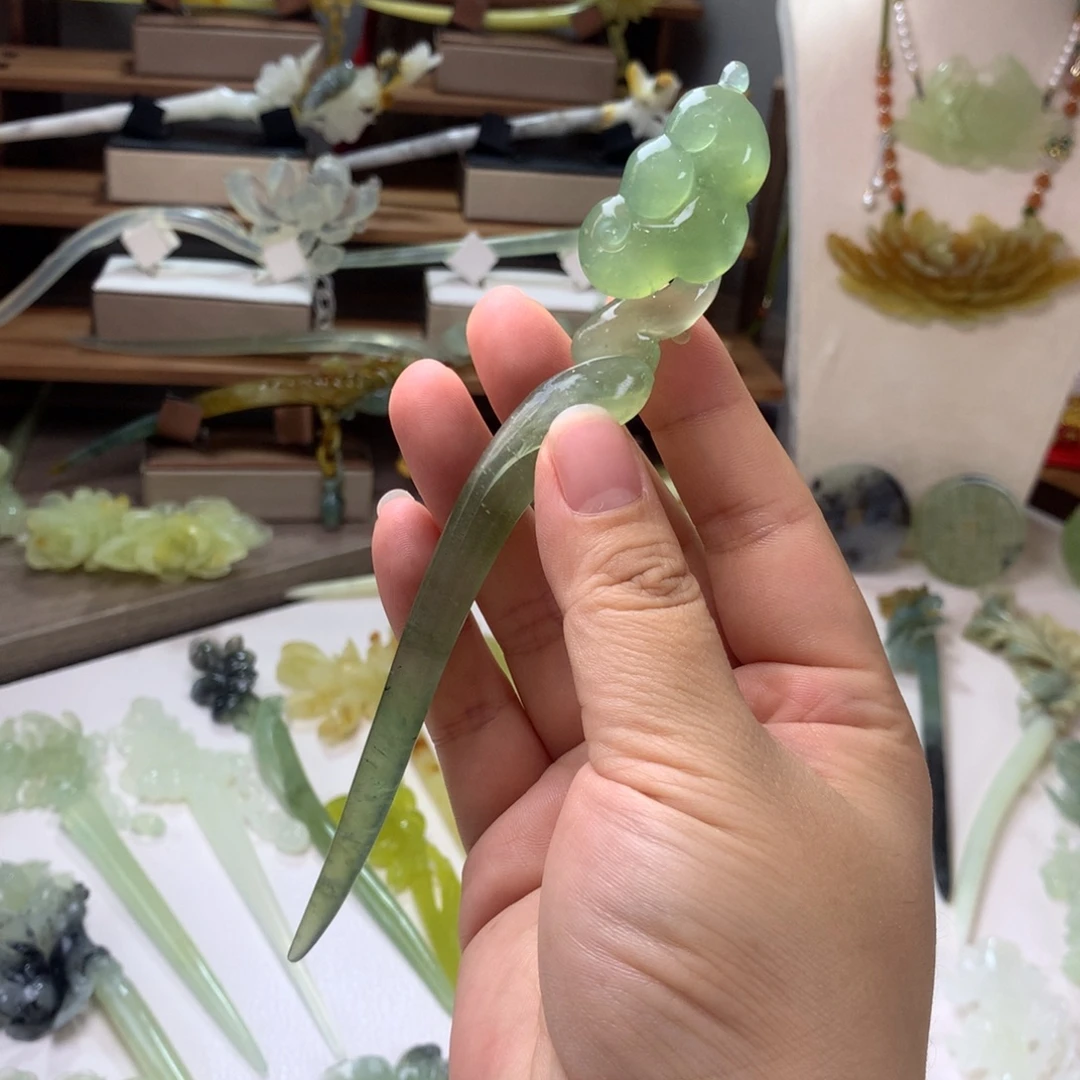 蛇纹石玉未镶嵌发饰