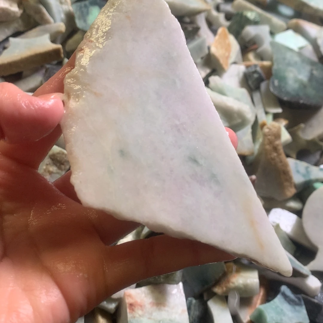 翡翠颈饰未镶嵌缅甸翡翠
