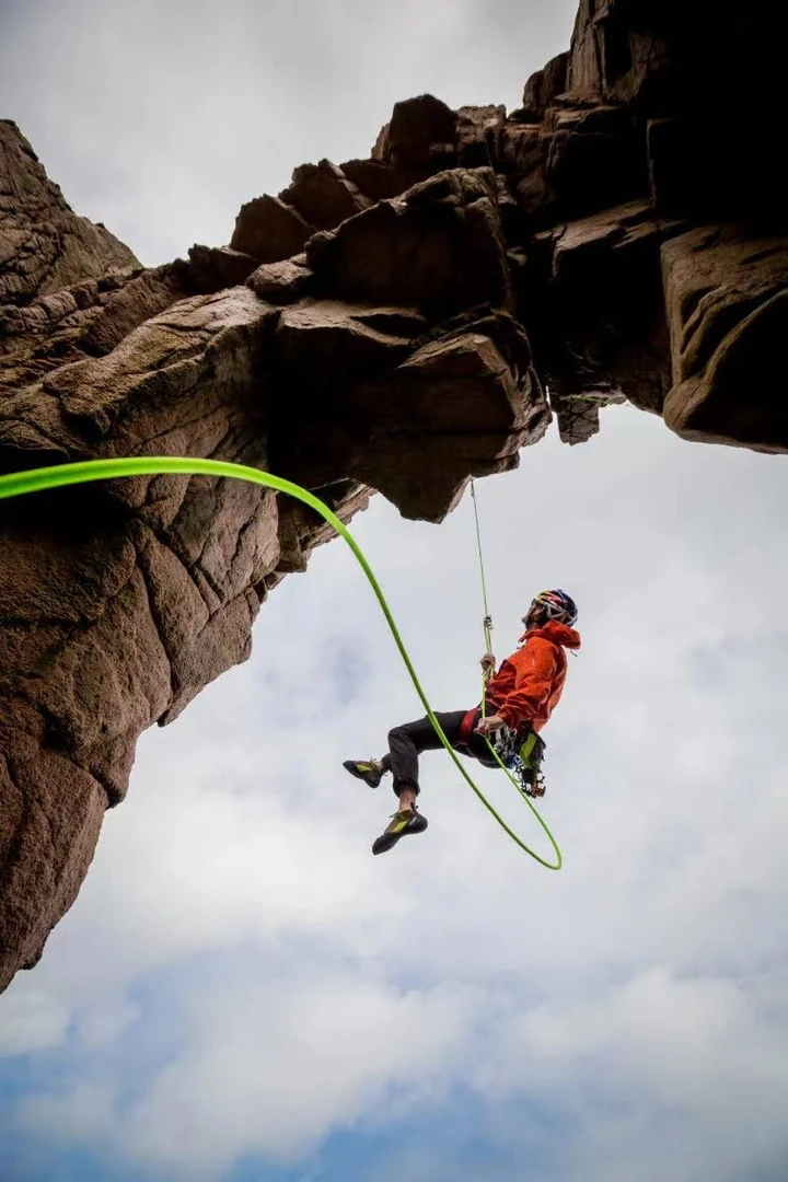 2025新款女士简约夹克运动休闲舒适外套女装11家22