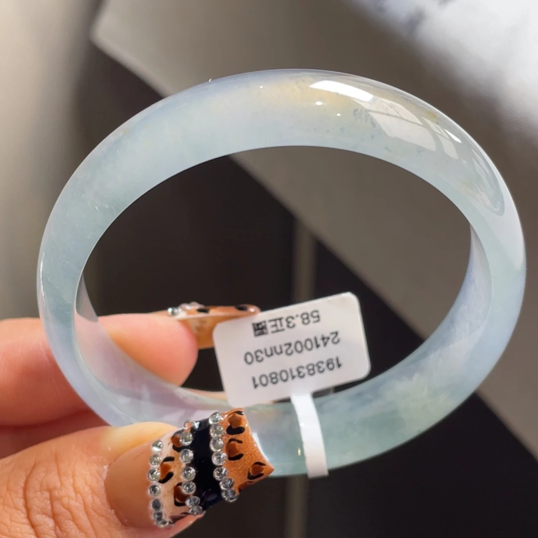 翡翠未镶嵌手镯高冰蓝灰正圈手镯