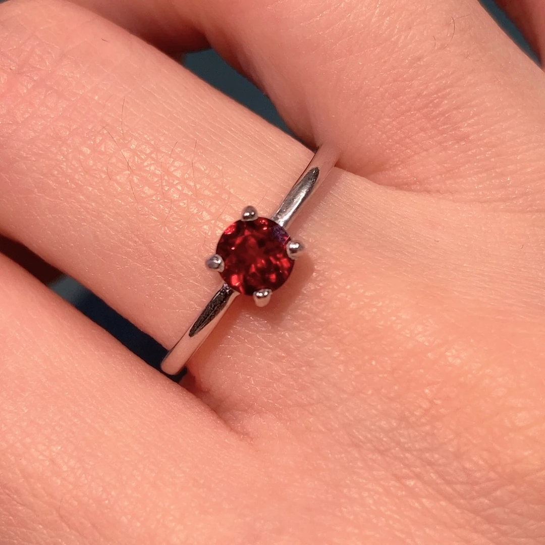 石榴石戒指银S925镶嵌