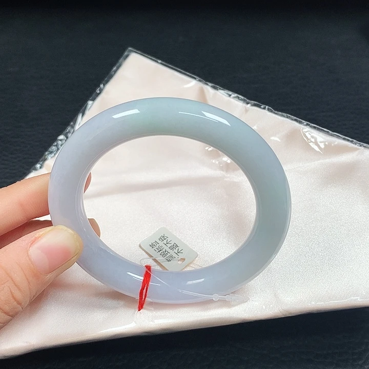 未镶嵌手镯（圆镯）翡翠55➕