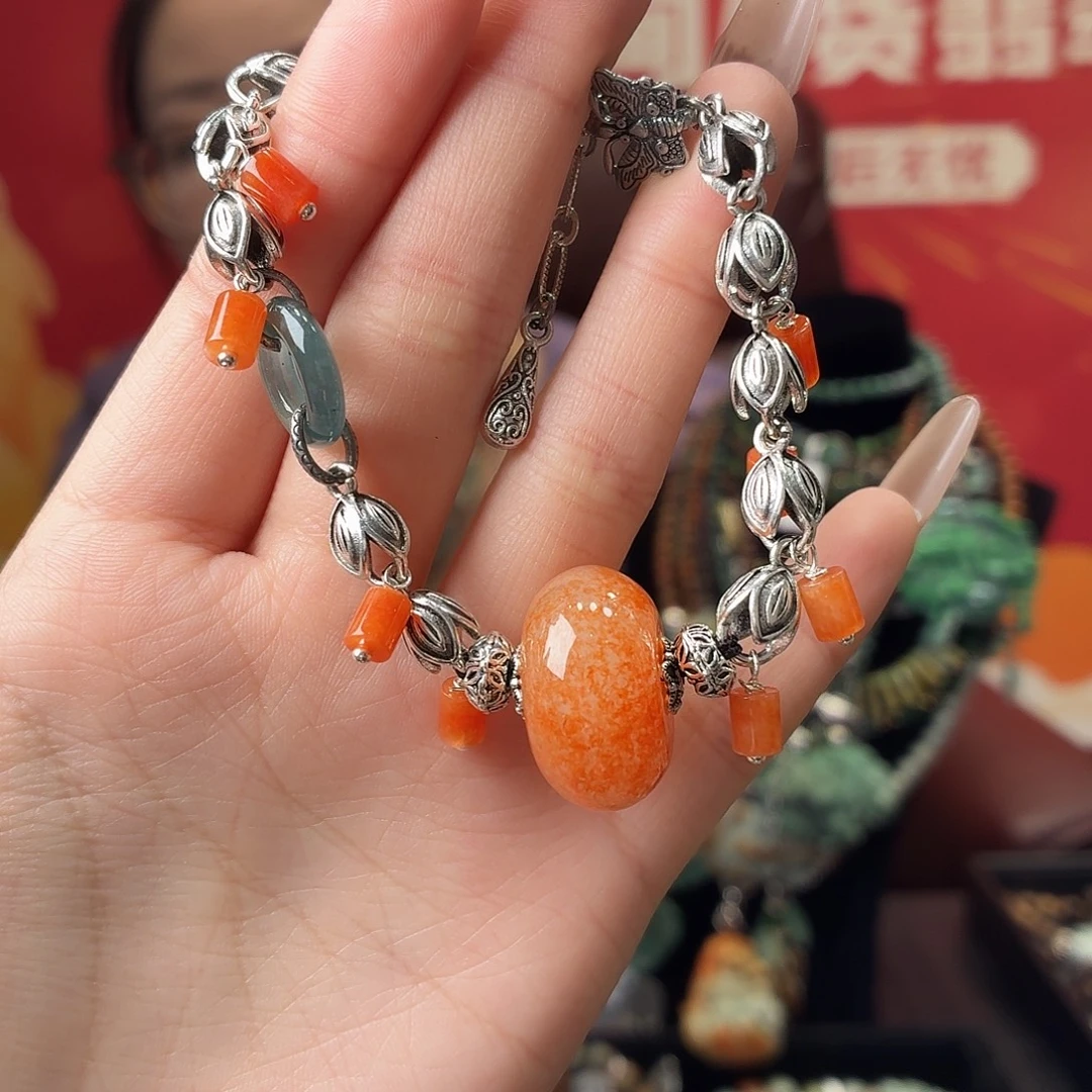 翡翠未镶嵌耳饰手串