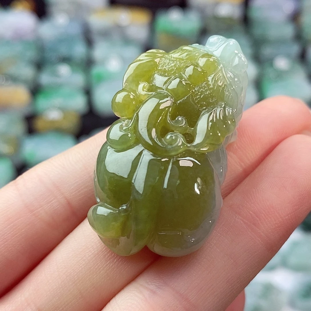 翡翠未镶嵌颈饰天然