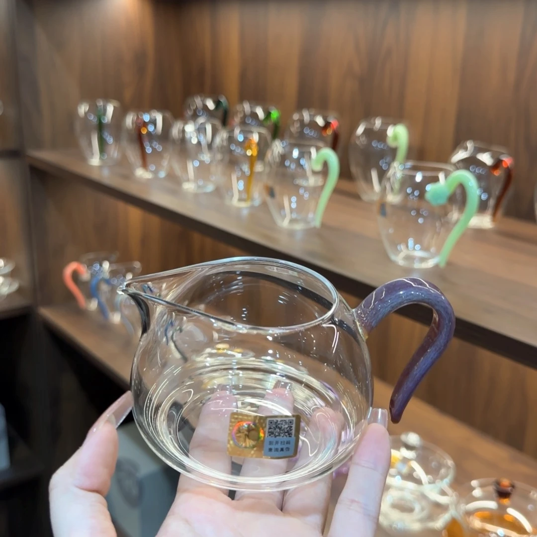 禾器淡然暮山紫色。。。。。