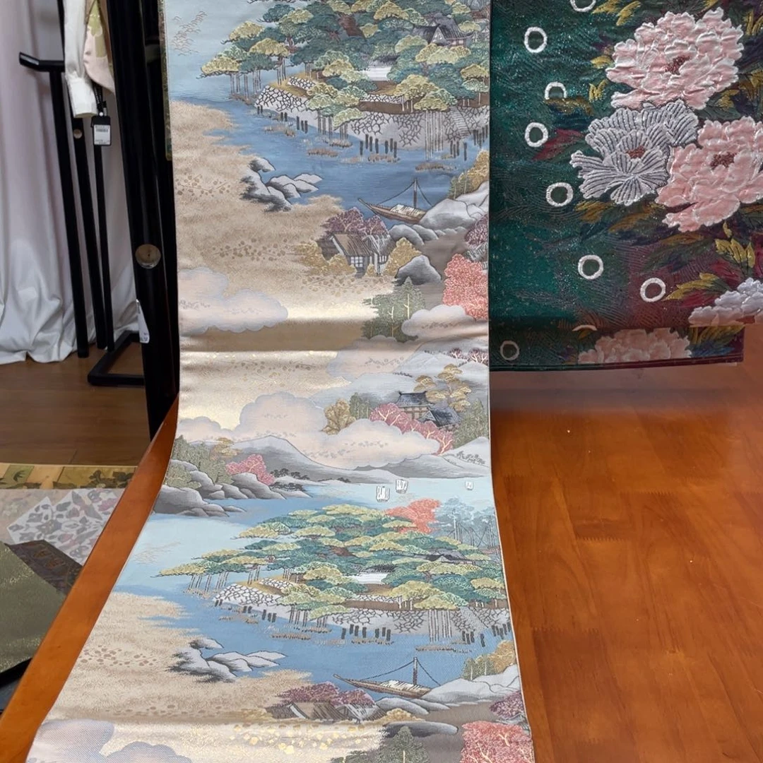 织绣六通风景名松