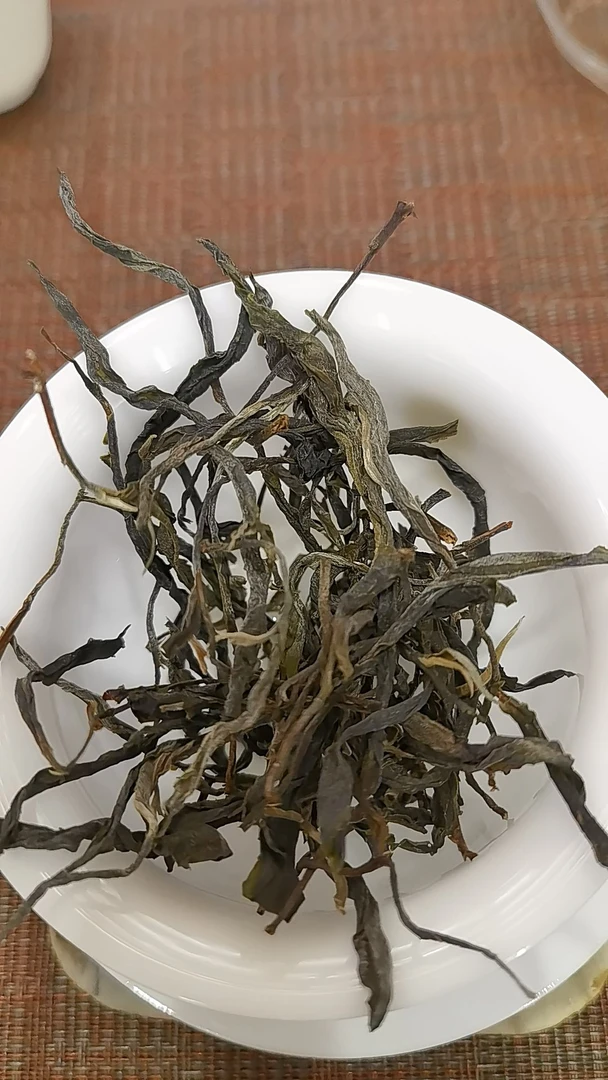 2025年梅子箐古树秋茶，汤香水柔500克