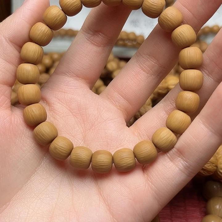 蓝***洋菩提籽类金丝猴微瑕