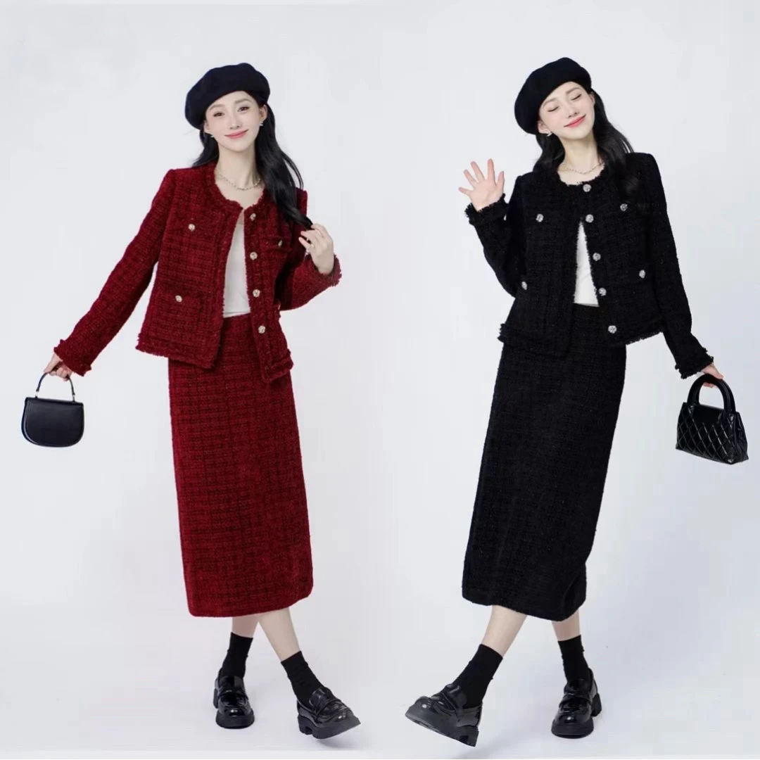 2025冬新款大码女装高级轻奢小众加棉小香风外套半裙两件套装2028