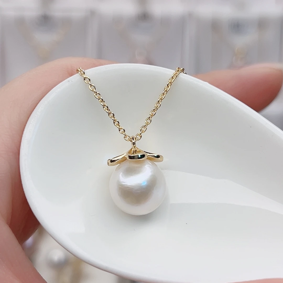 淡水珍珠吊坠(赠链)未镶嵌