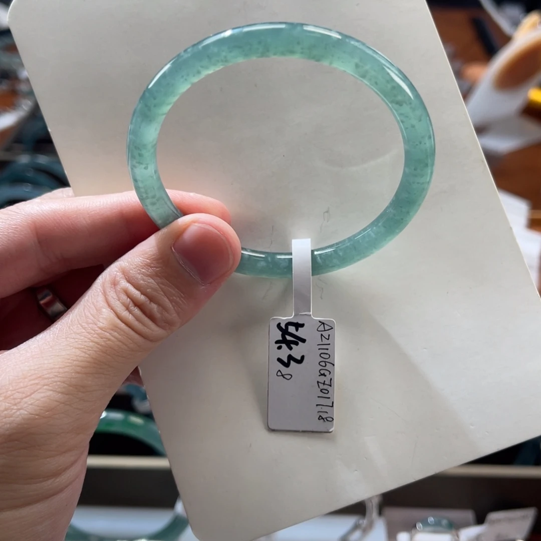 翡翠未镶嵌手镯54.38