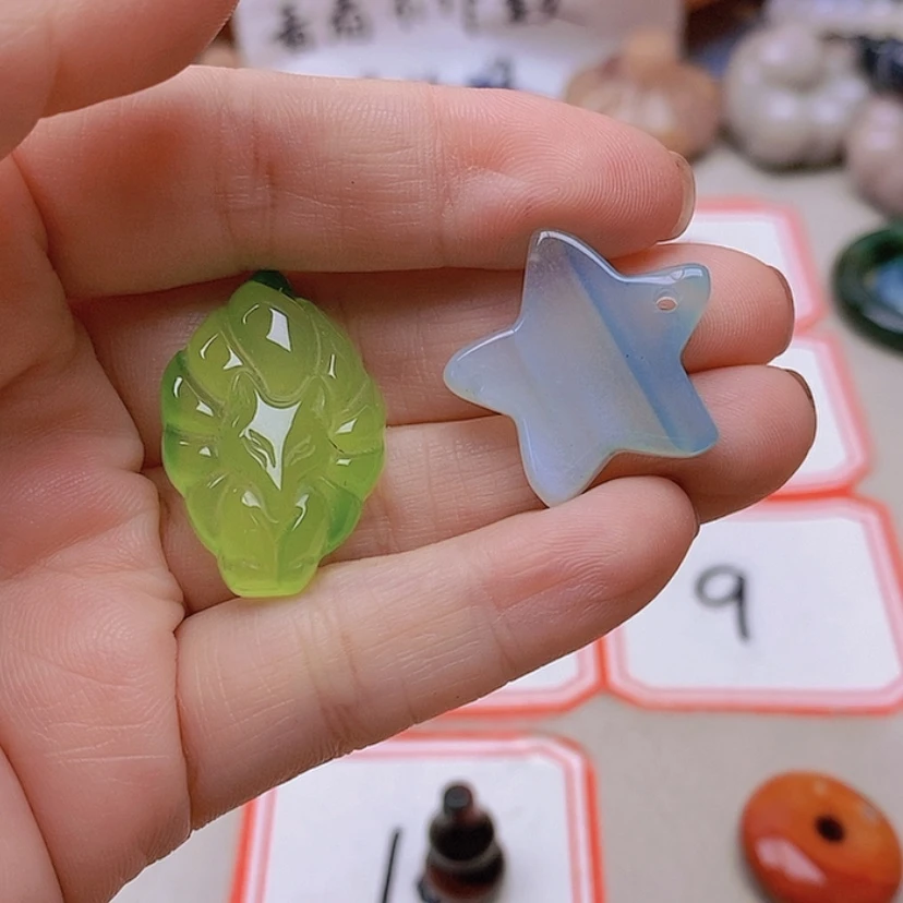 【闪购商品】未镶嵌玛瑙/玉髓珠宝半成品芹*