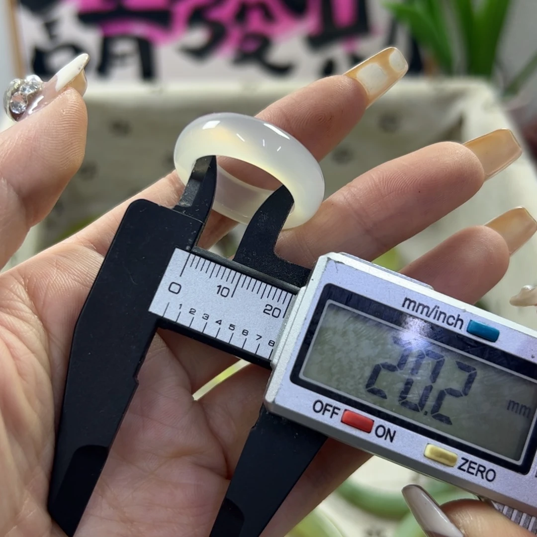 蛇纹石玉手镯未镶嵌109