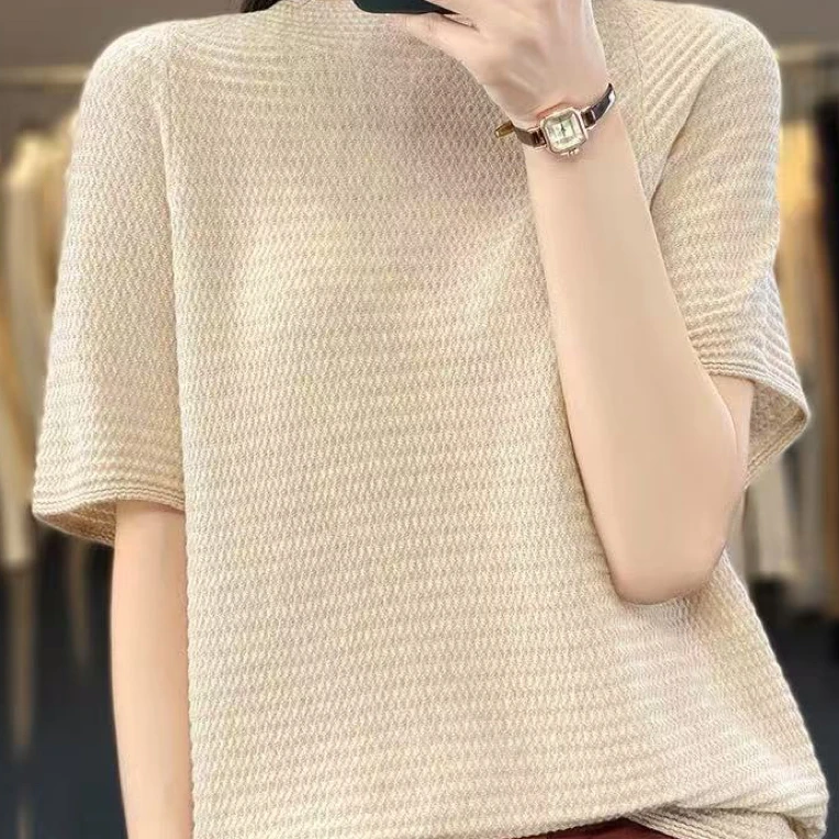 女士褶皱圆领短袖