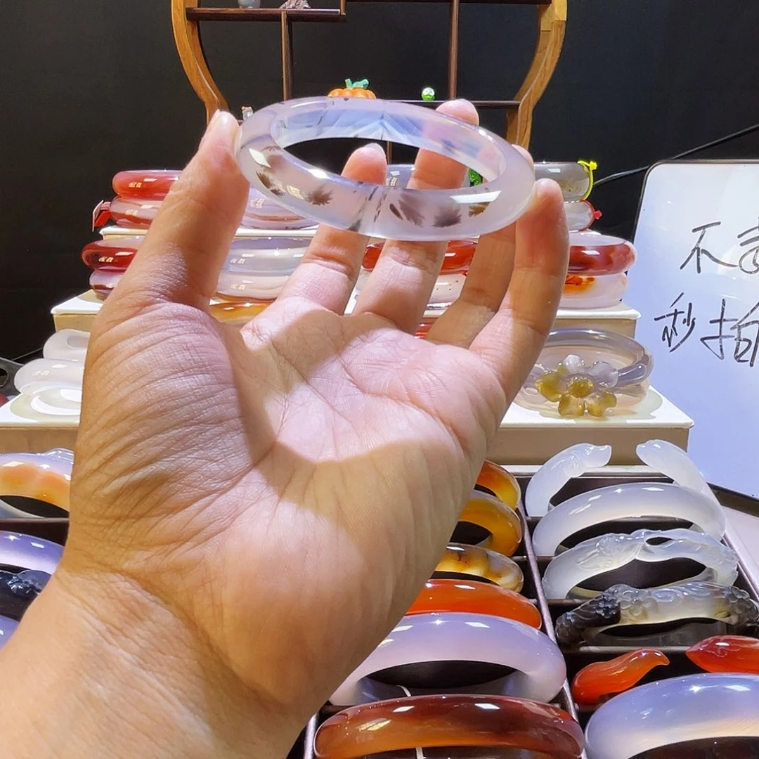 手镯玛瑙/玉髓未镶嵌