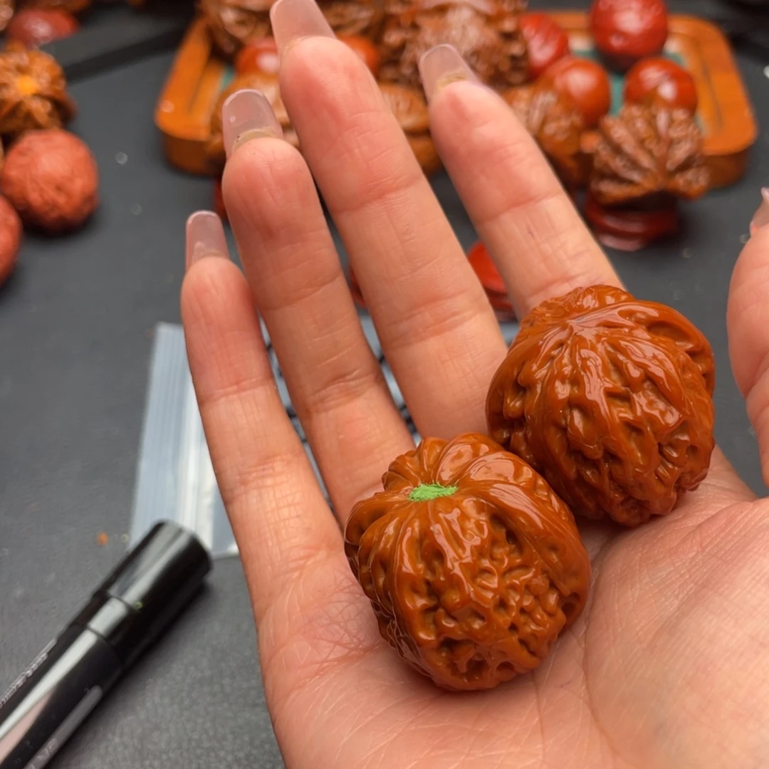 把件文玩核桃白狮子