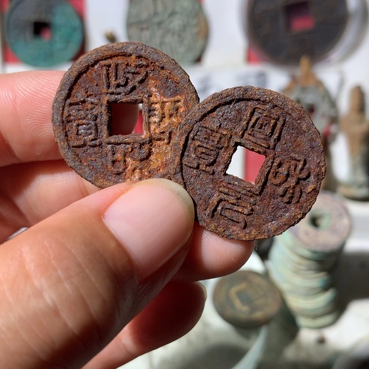用***4现代工艺品 现代工艺品