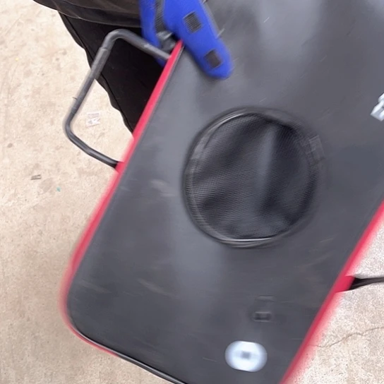 黑红折叠活鱼桶50厘米瑕疵