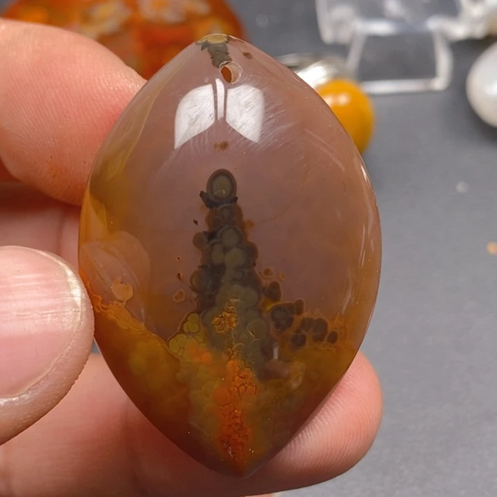 玛瑙/玉髓颈饰未镶嵌唐*