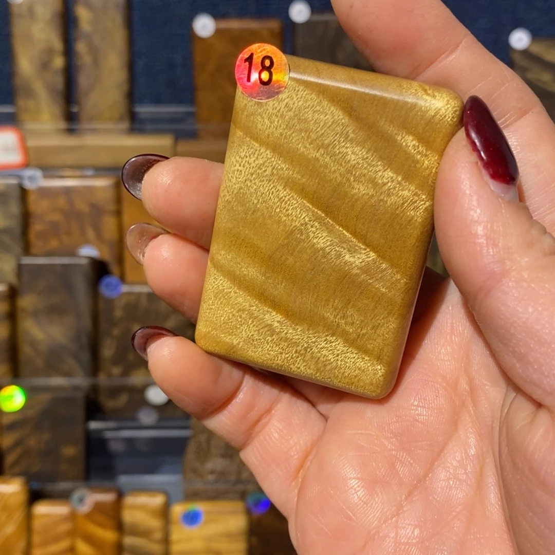 金丝楠无事牌@***?金丝楠木小叶桢楠