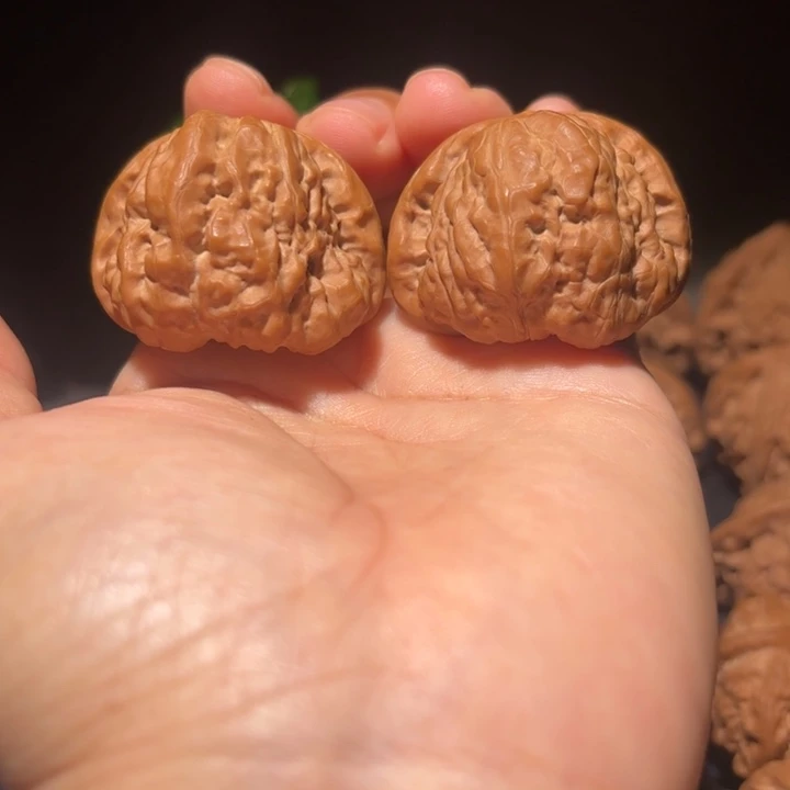 吊坠文玩核桃文玩核桃吊坠蛤蟆头40