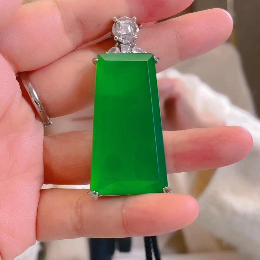玛瑙/玉髓合金耳钉