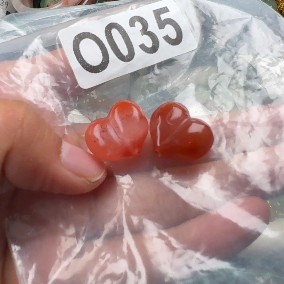 南红玛瑙未镶嵌珠宝奇石有瑕介意慎拍