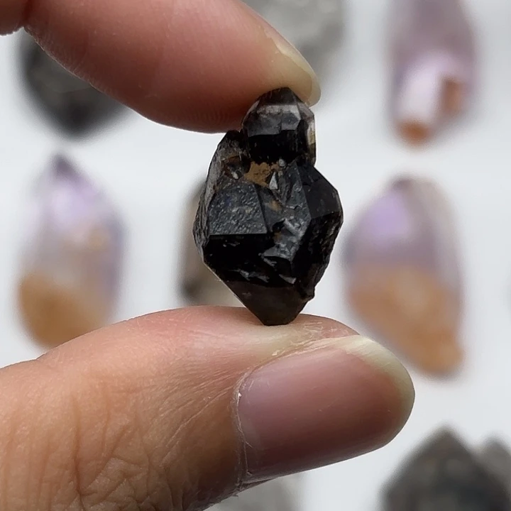 未镶嵌水晶颈饰城堡黑武士闪灵钻21mm+