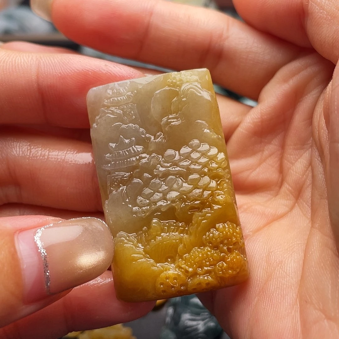 未镶嵌定制翡翠大*子天然