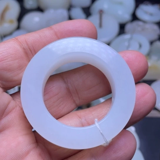 未镶嵌和田玉挂件