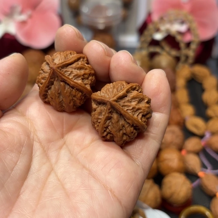 开***心吊坠文玩核桃云朵730