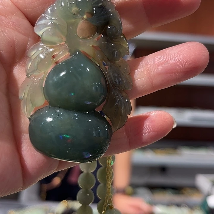 岫玉未镶嵌毛衣链