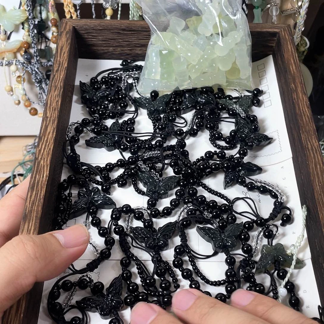 蛇纹石玉合金颈饰