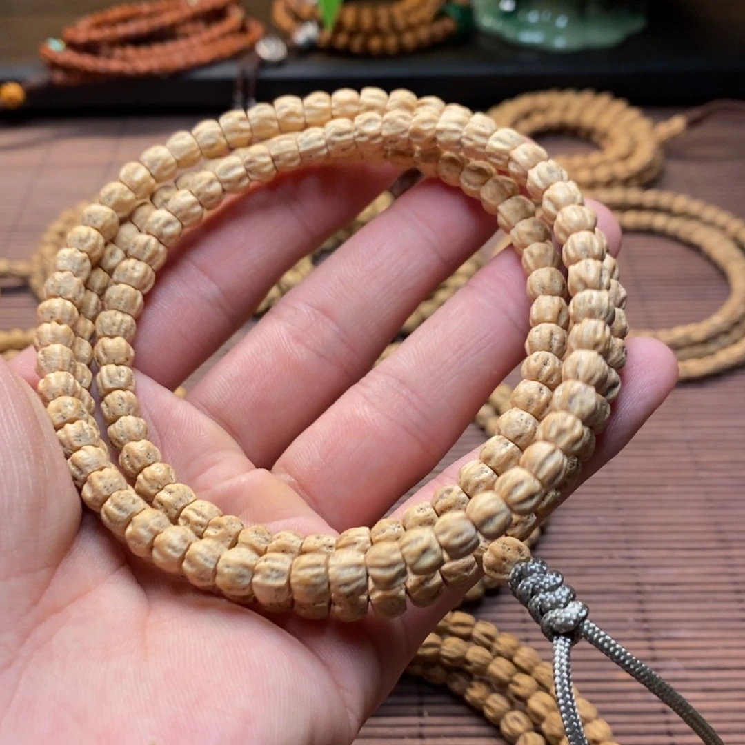 ****烟柏香籽/百香籽吊坠