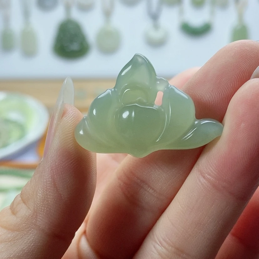 【闪购商品】颈饰未镶嵌和田玉