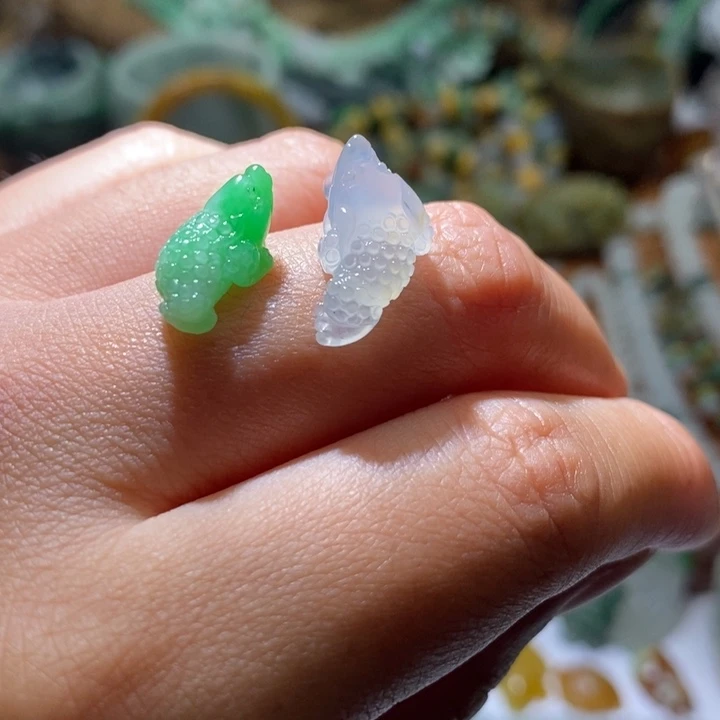 定制翡翠未镶嵌毛货