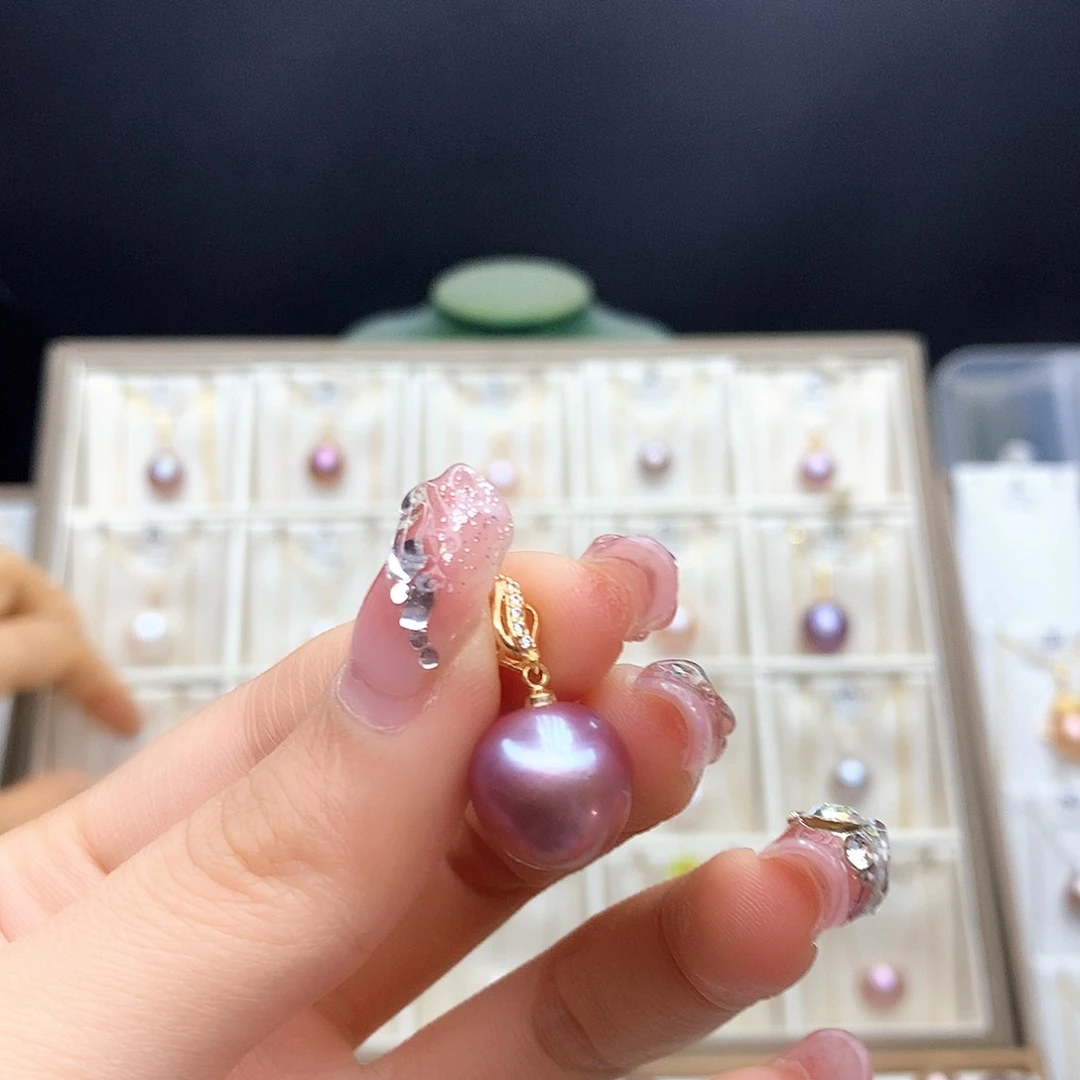 淡水珍珠颈饰合金