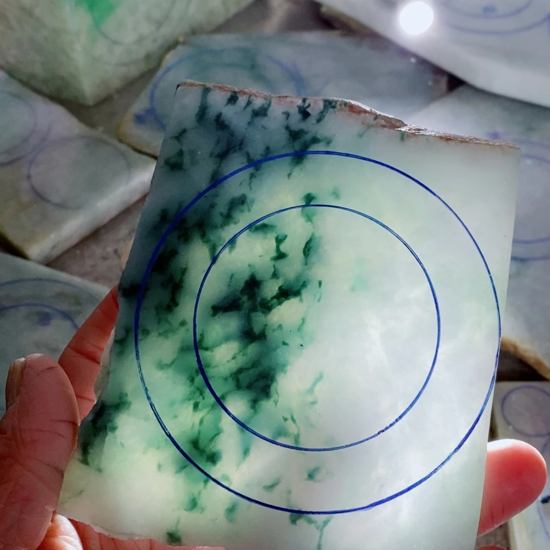 未镶嵌手镯定制定制翡翠招*貓