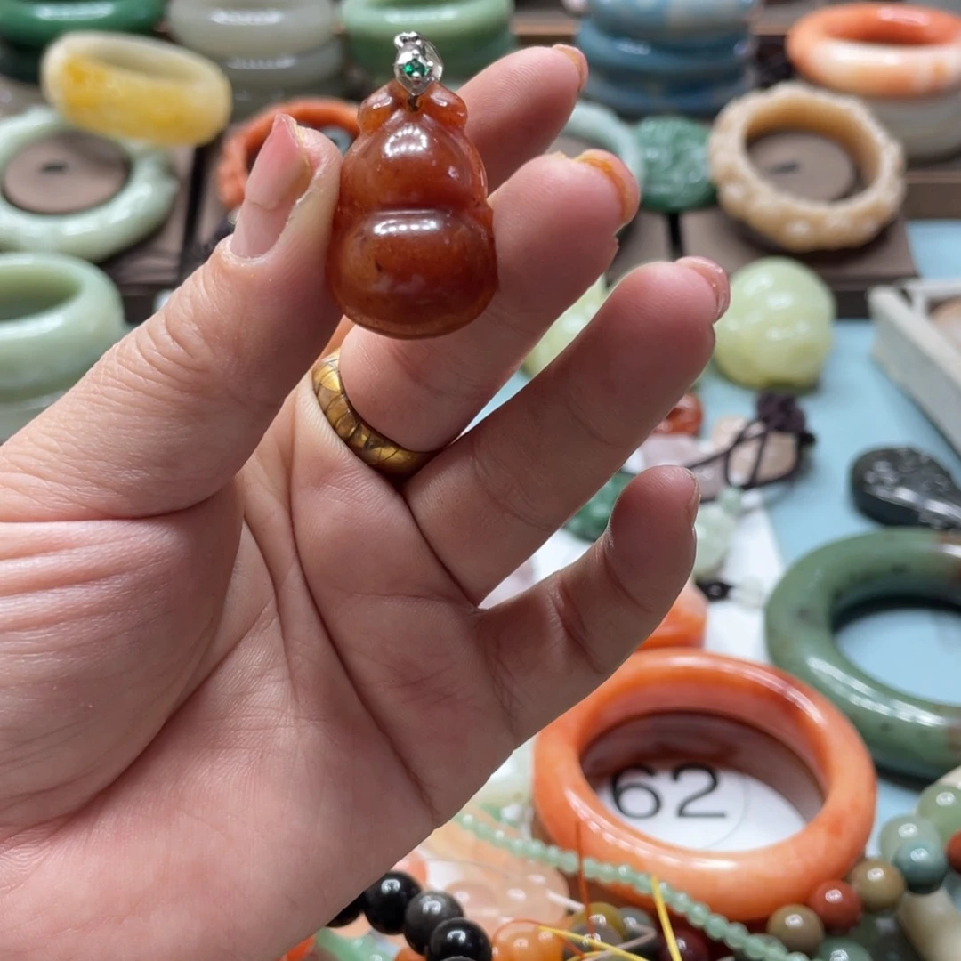 石英质玉手镯合金