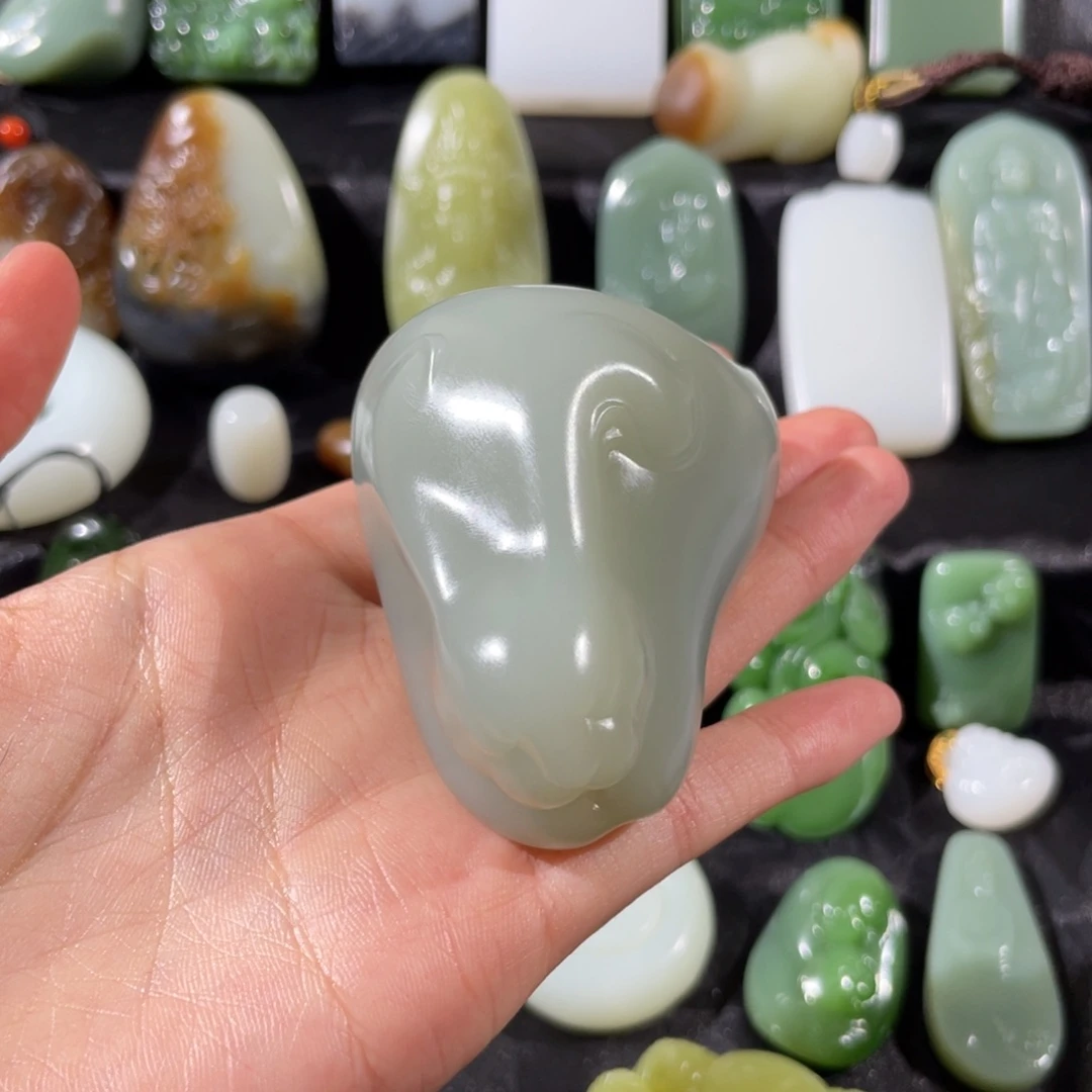 和田玉未镶嵌挂件