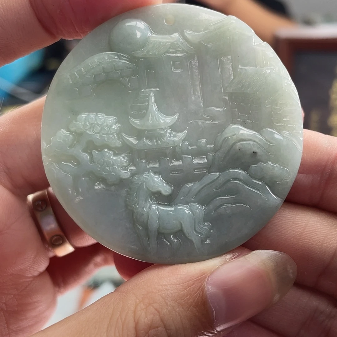 翡翠未镶嵌颈饰翡翠