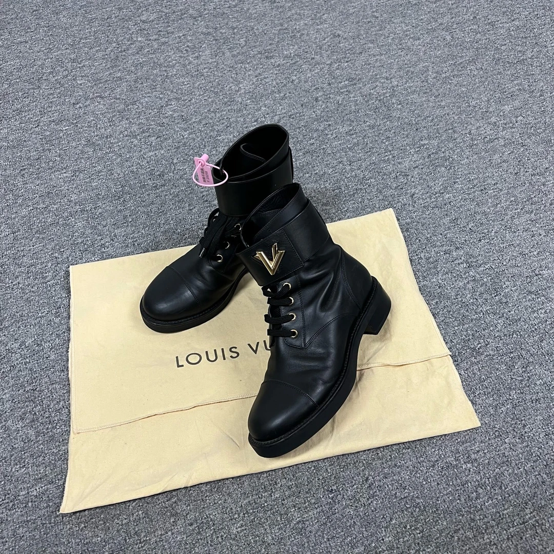 99新 LouisVuitton/路易威登 lv 黑色中筒靴子37.5码