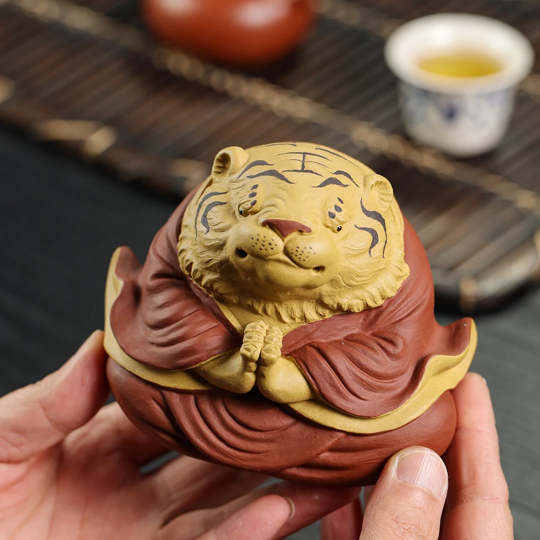 虎虎生威 紫砂虎雕 纯手工原创设计 张小萌作品 原矿紫砂茶宠摆件