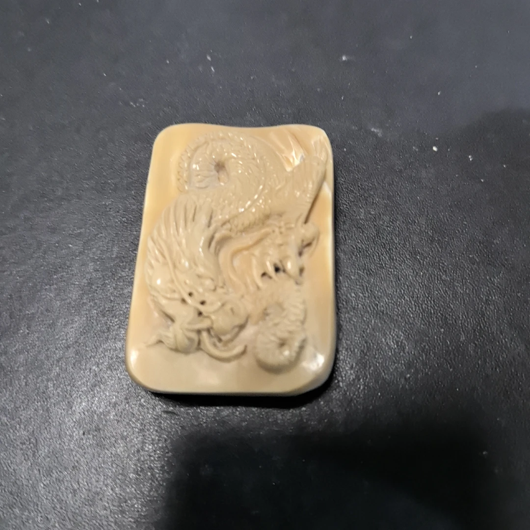 猛犸约47.6克雕刻件TC2034