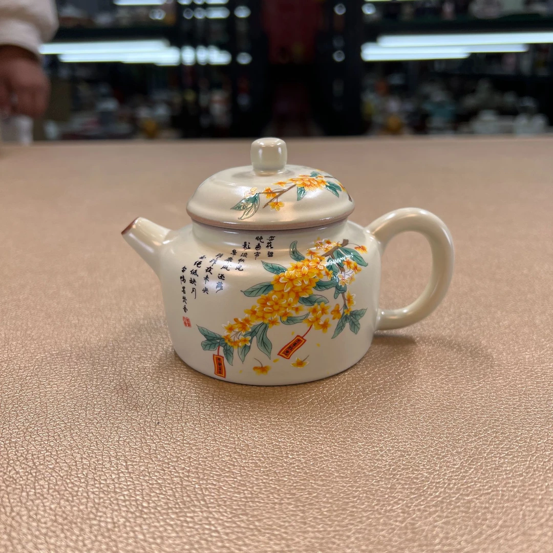 德化云仓 米黄汝窑桂花德钟壶-4917