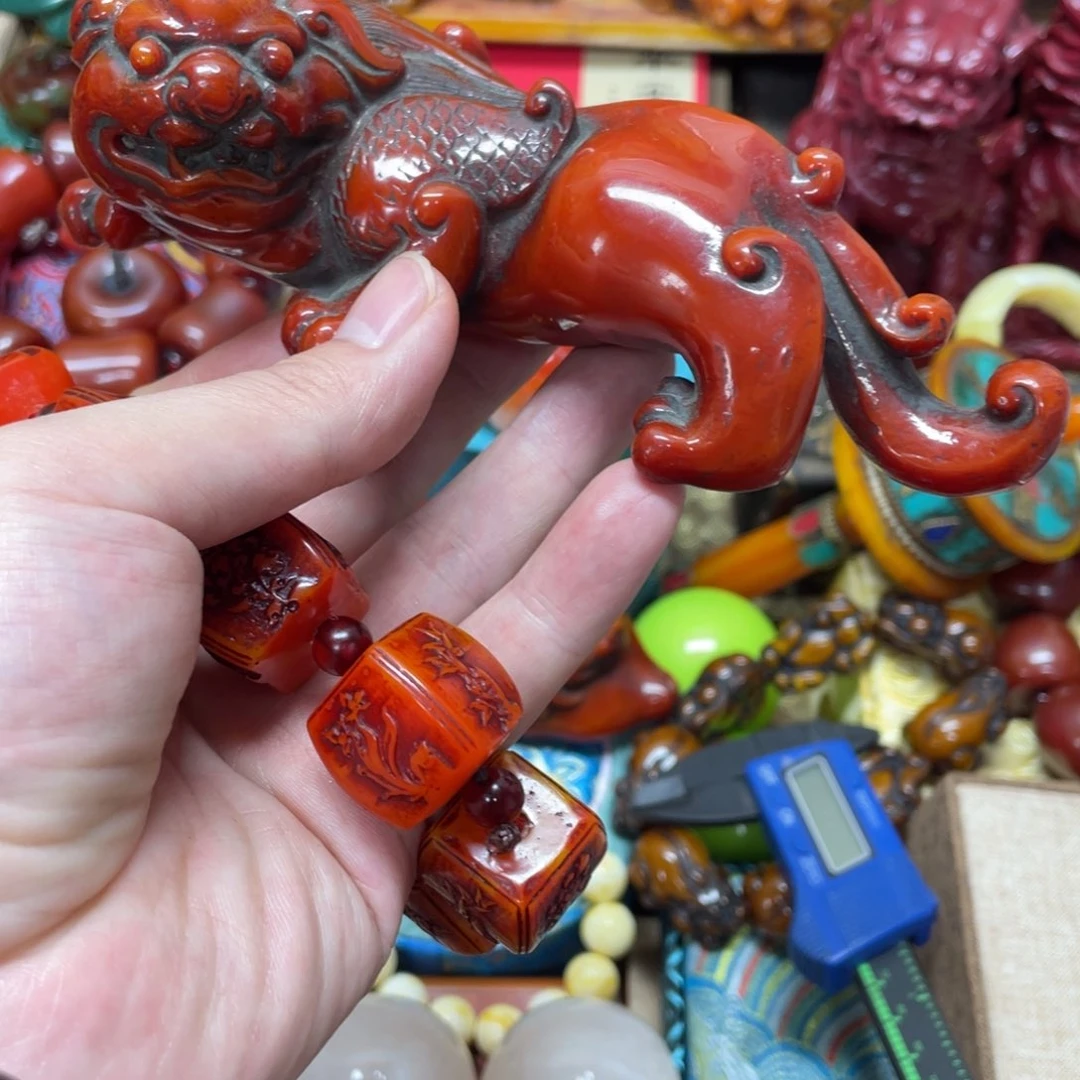 小***貅未镶嵌琥珀裸石康巴
