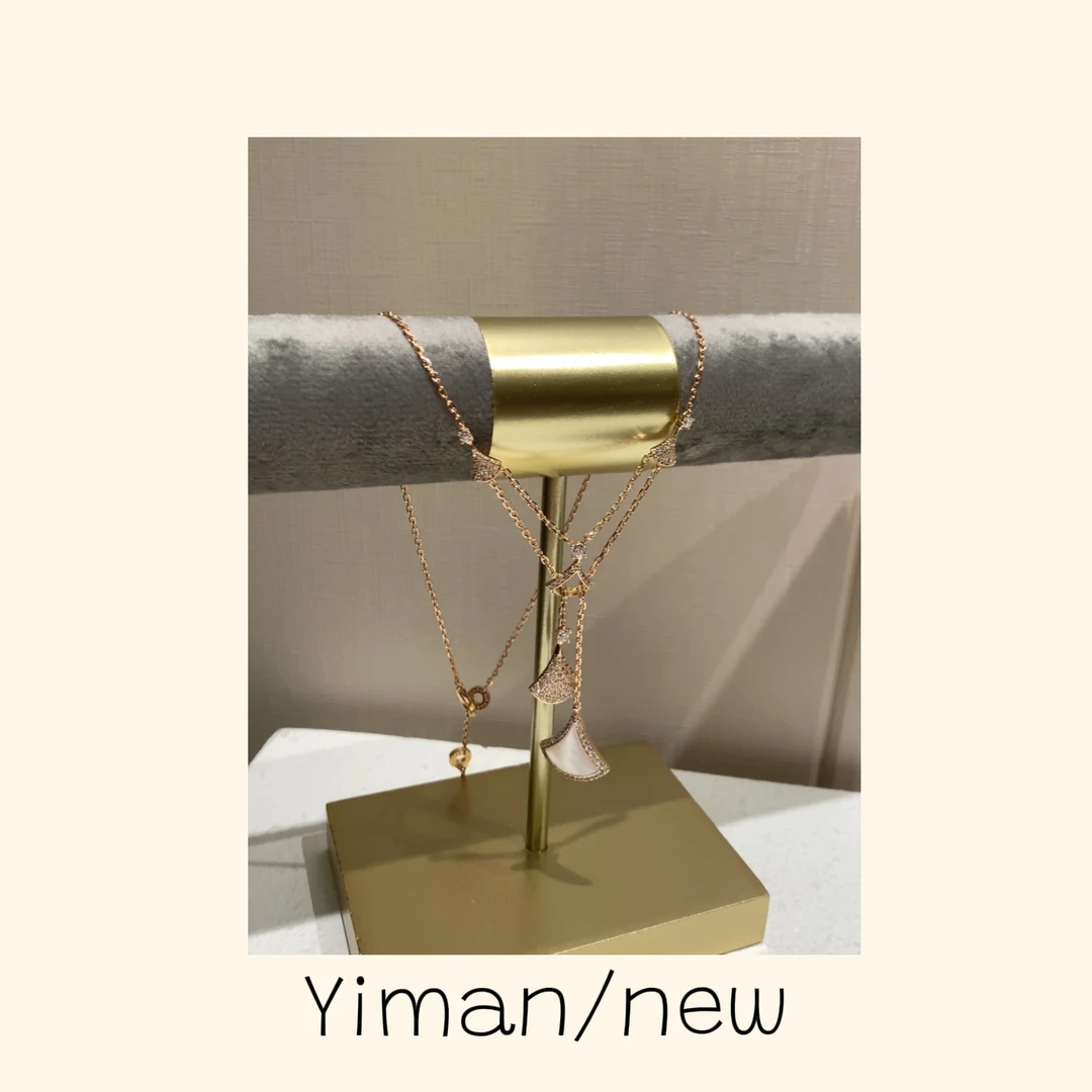 铜合金合成锆石吊坠 时尚玫瑰金扇子吊坠项链MZ3539