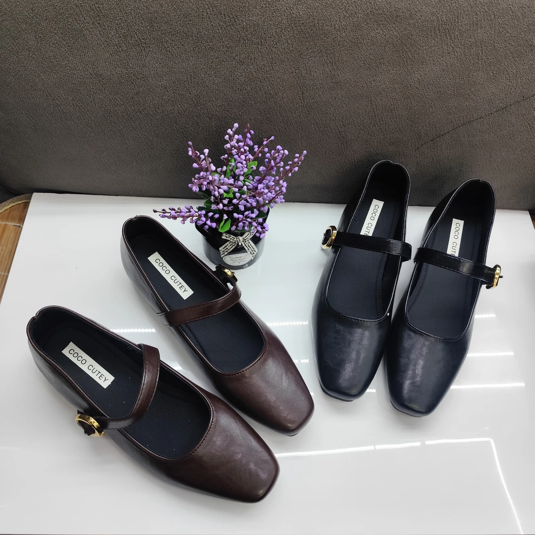 2025春季新款坡跟平底方头鞋小香配裙子温柔晚晚鞋复古玛丽秀珍鞋