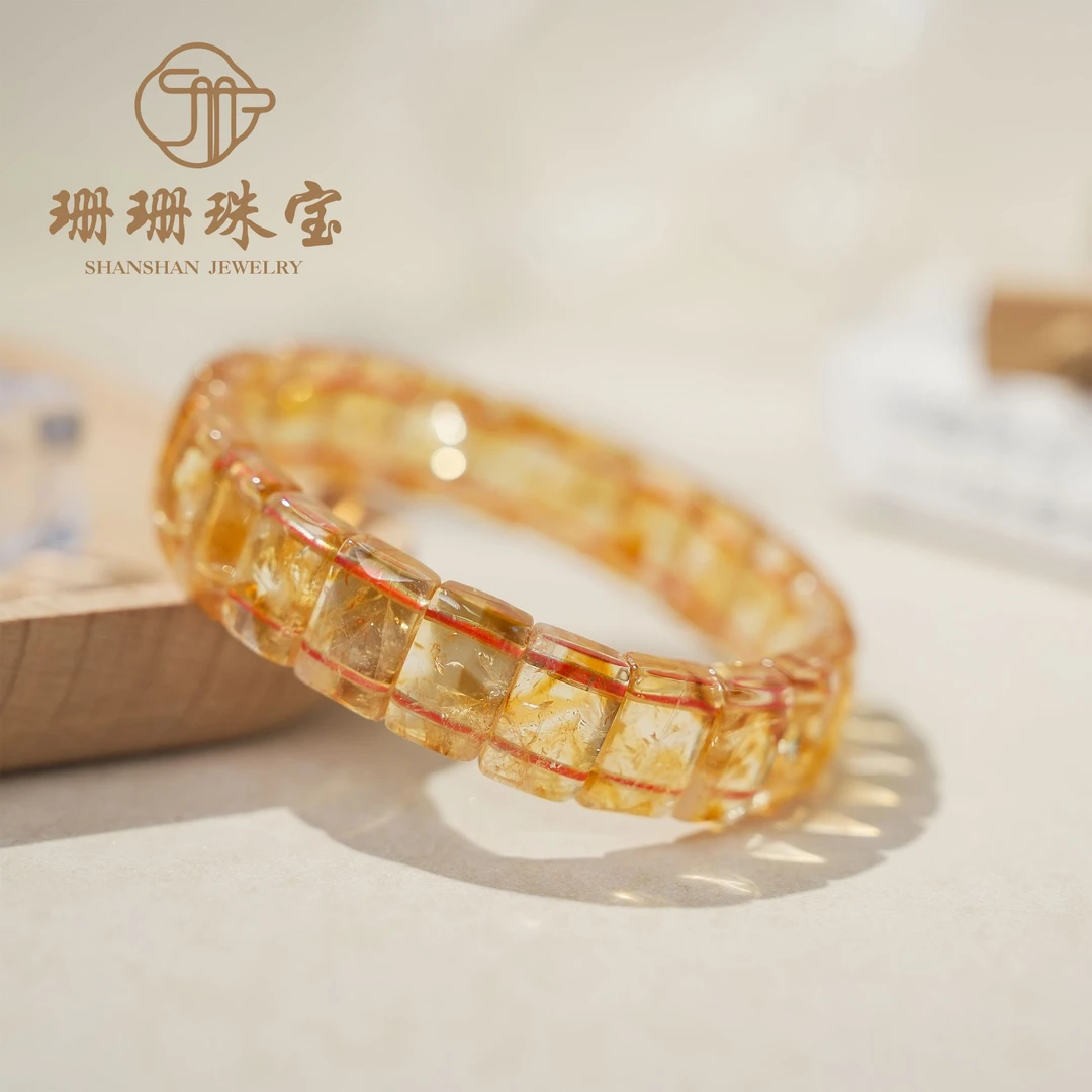 【珊珊】收藏级高货暴力黄黄塔山黄水晶手牌强力招米多样性发其一